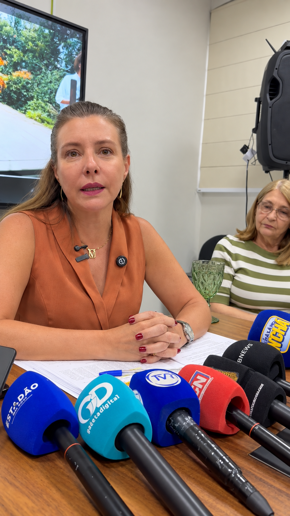 Flávia Moretti admite deixar o PL e confirma convites de outros partidos