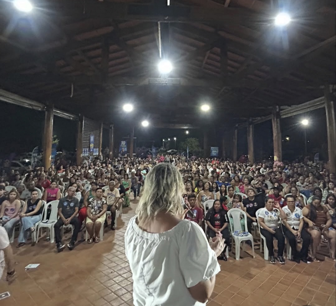 Evento reúne mais de 2,5 mil pessoas e Emanuelzinho projeta Rosy Prado para Prefeitura de VG
