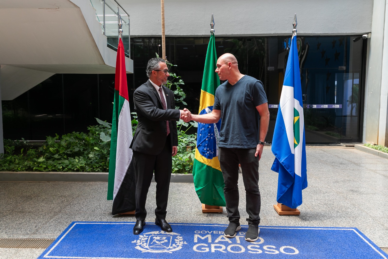 EMBAIXADOR DOS EMIRADOS ÁRABES UNIDOS VISITA CUIABÁ E DISCUTE PARCERIAS EM TURISMO, CULTURA E SEGURANÇA ALIMENTAR