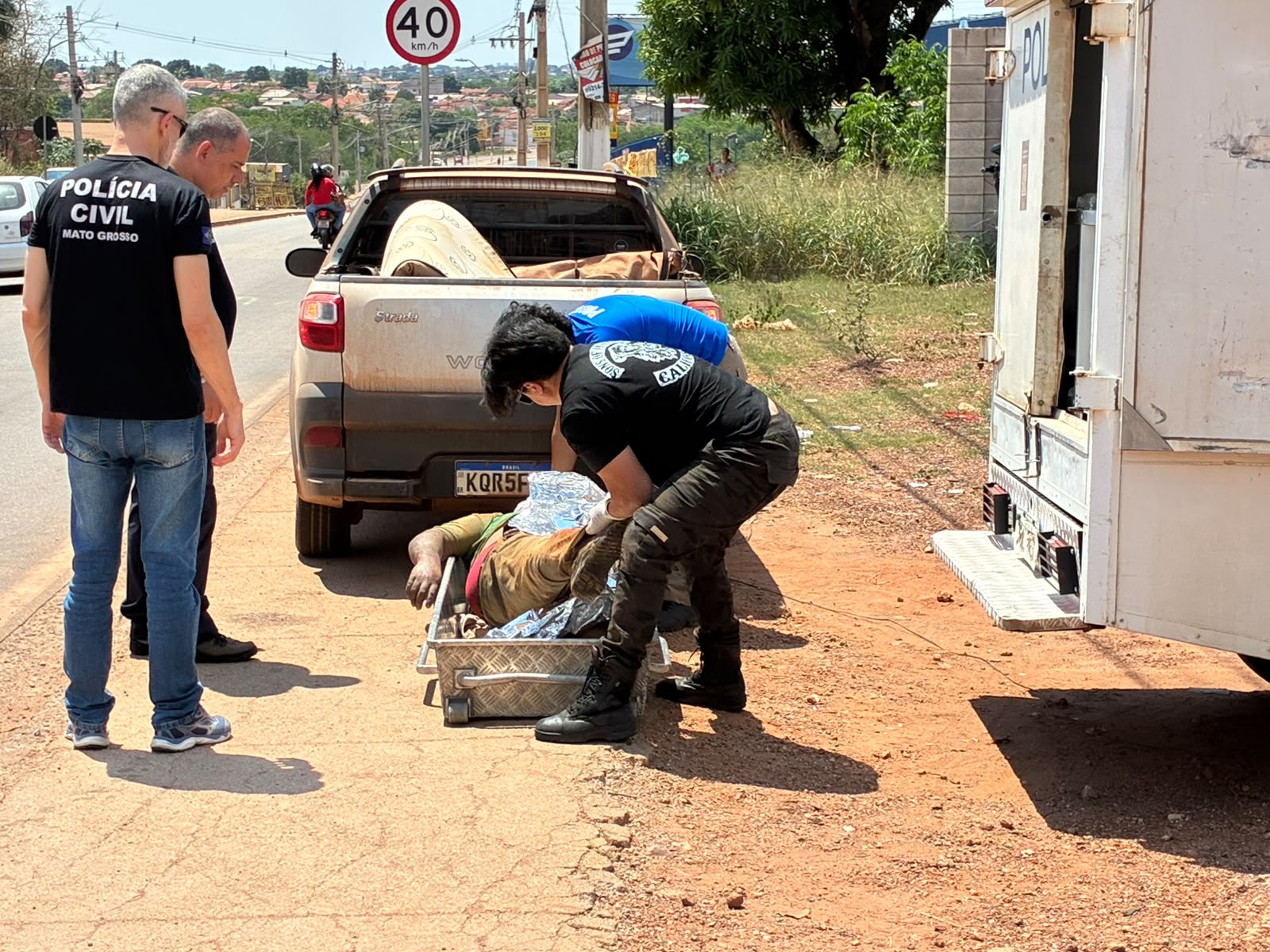 CAMINHONEIRO MORRE APÓS CAMINHÃO TOMBAR E CAIR EM RESERVATÓRIO DE ÁGUA EM VÁRZEA GRANDE